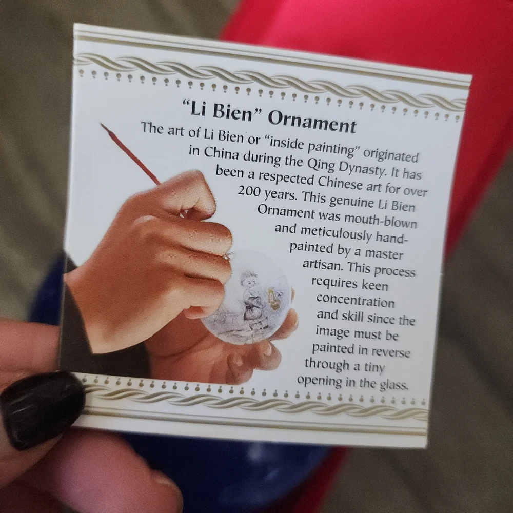 Le Bien Pier 1 Christmas 2012 Ornament New in Box Santa Instrument
